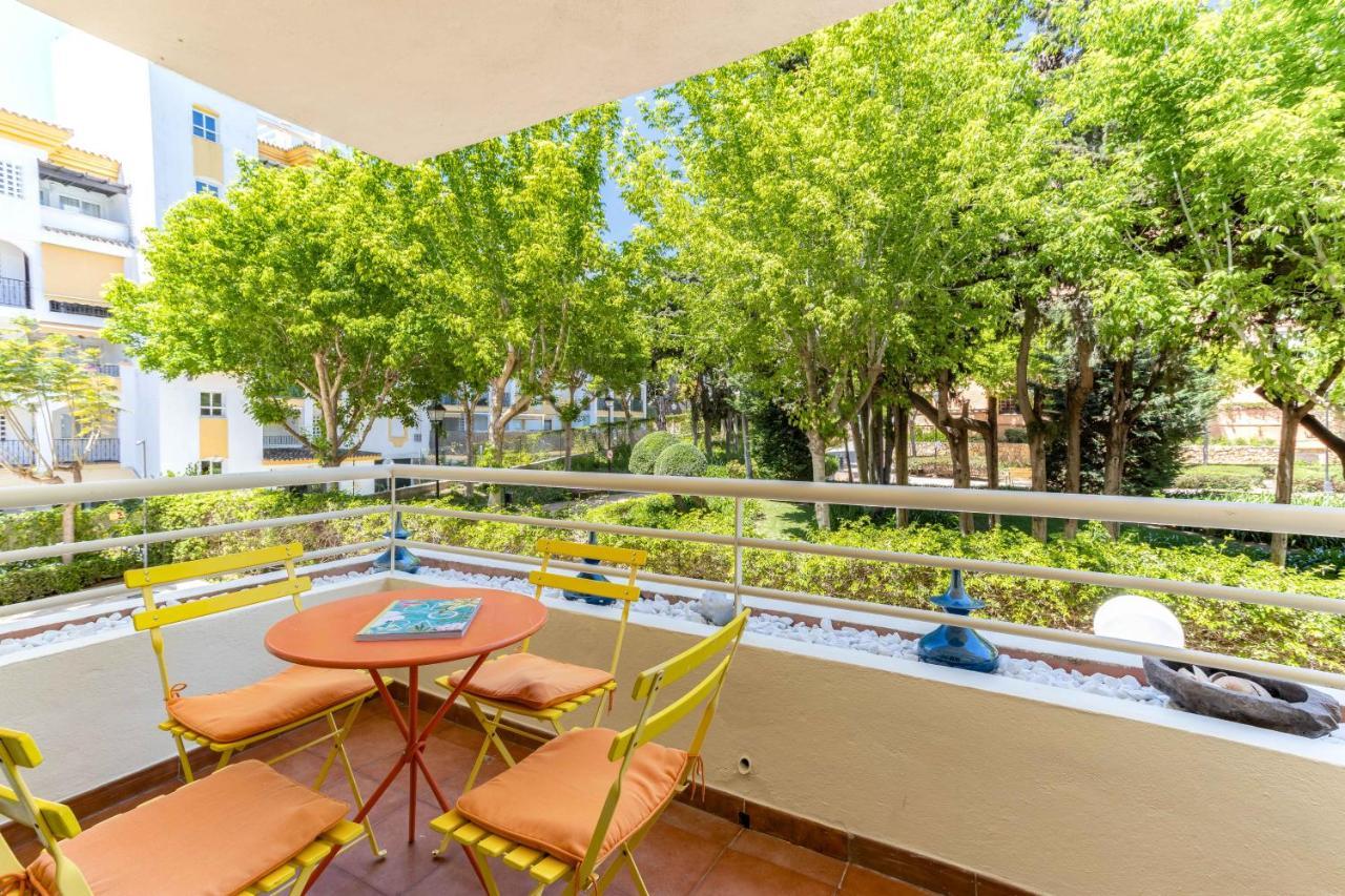 Oleholidays Costa Nagueles 2 Milla De Oro Marbella Exterior photo